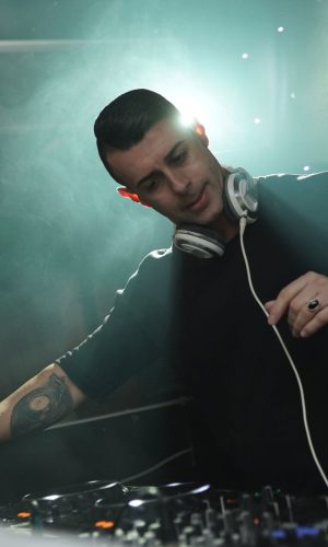 alfonso-scarpa-530923-unsplash