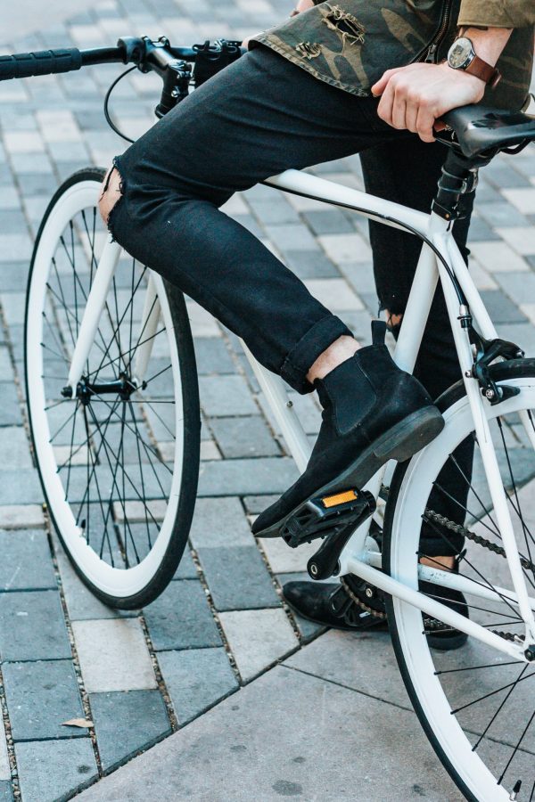 photo-1518050525699-24ac415af7af